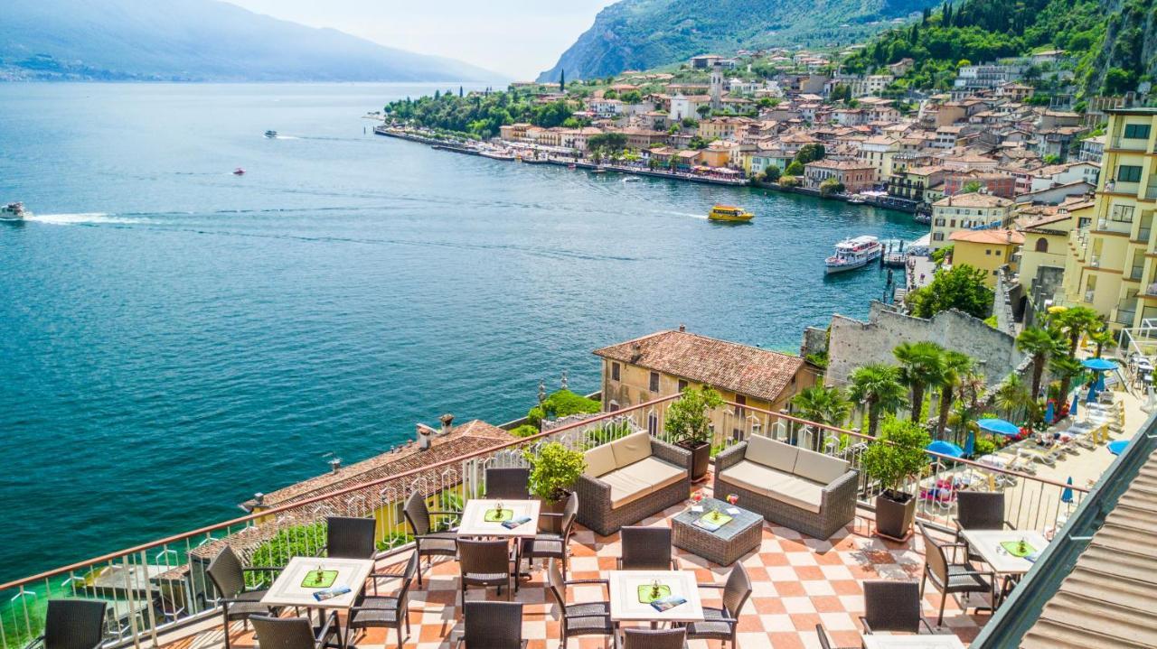 Hotel Splendid Palace Лимоне сул Гарда Екстериор снимка